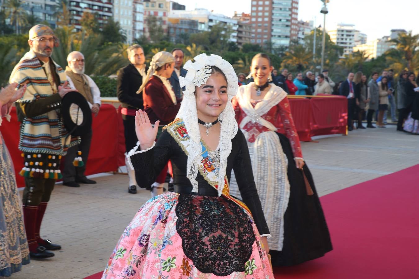 Fotos de la exaltación de la fallera mayor infantil de Valencia 2017