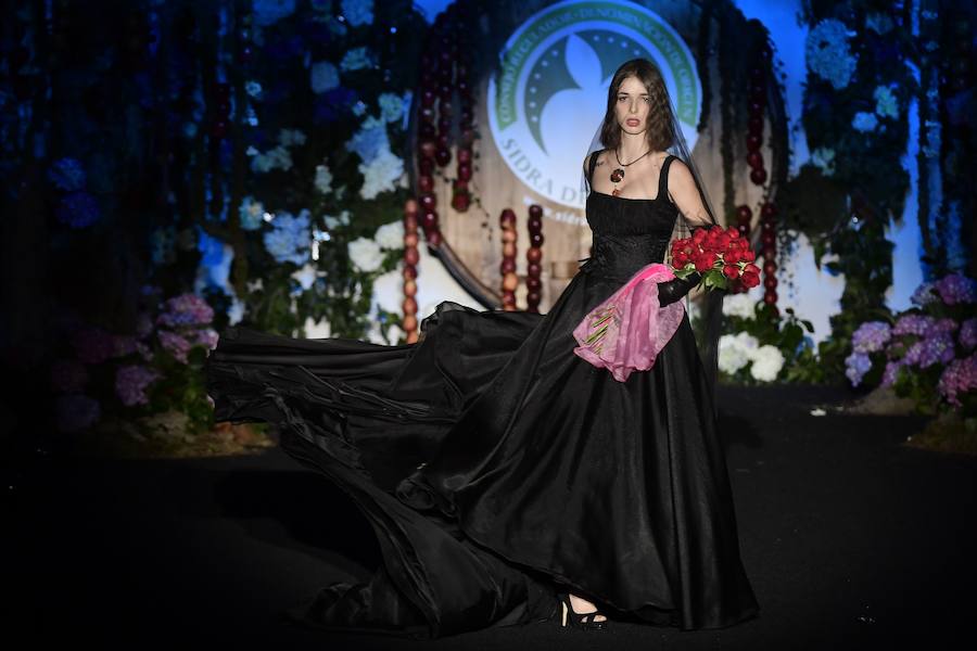 Desfile de Francis Montesinos y Juan Vidal en la Mercedes-Benz Fashion Week Madrid