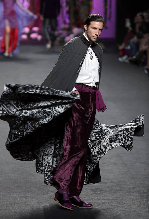 Desfile de Francis Montesinos y Juan Vidal en la Mercedes-Benz Fashion Week Madrid
