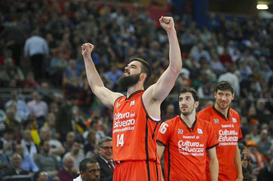 Fotos del Valenica Basket-Gran Canaria correspondiente a los cuartos de final de la Copa del Rey de Vitoria