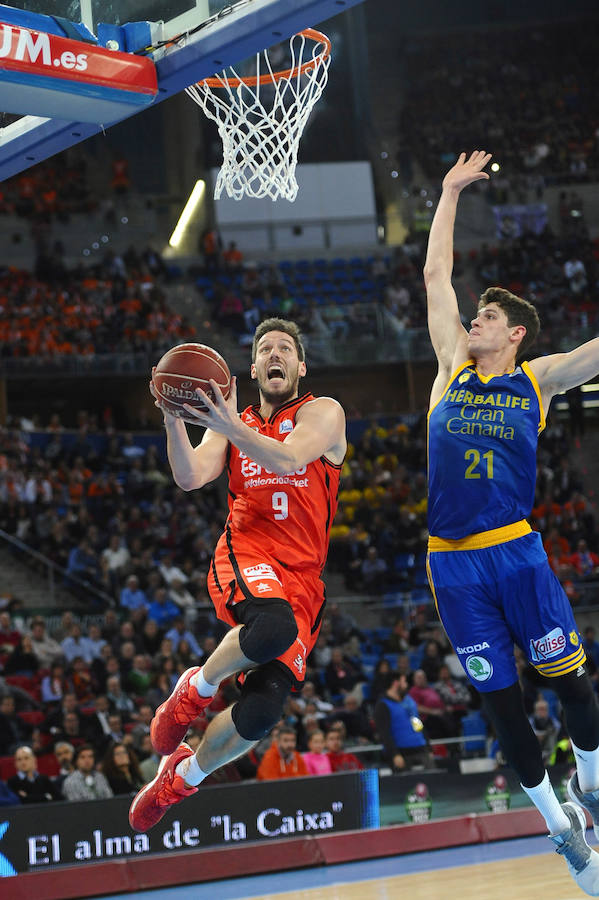 Fotos del Valenica Basket-Gran Canaria correspondiente a los cuartos de final de la Copa del Rey de Vitoria