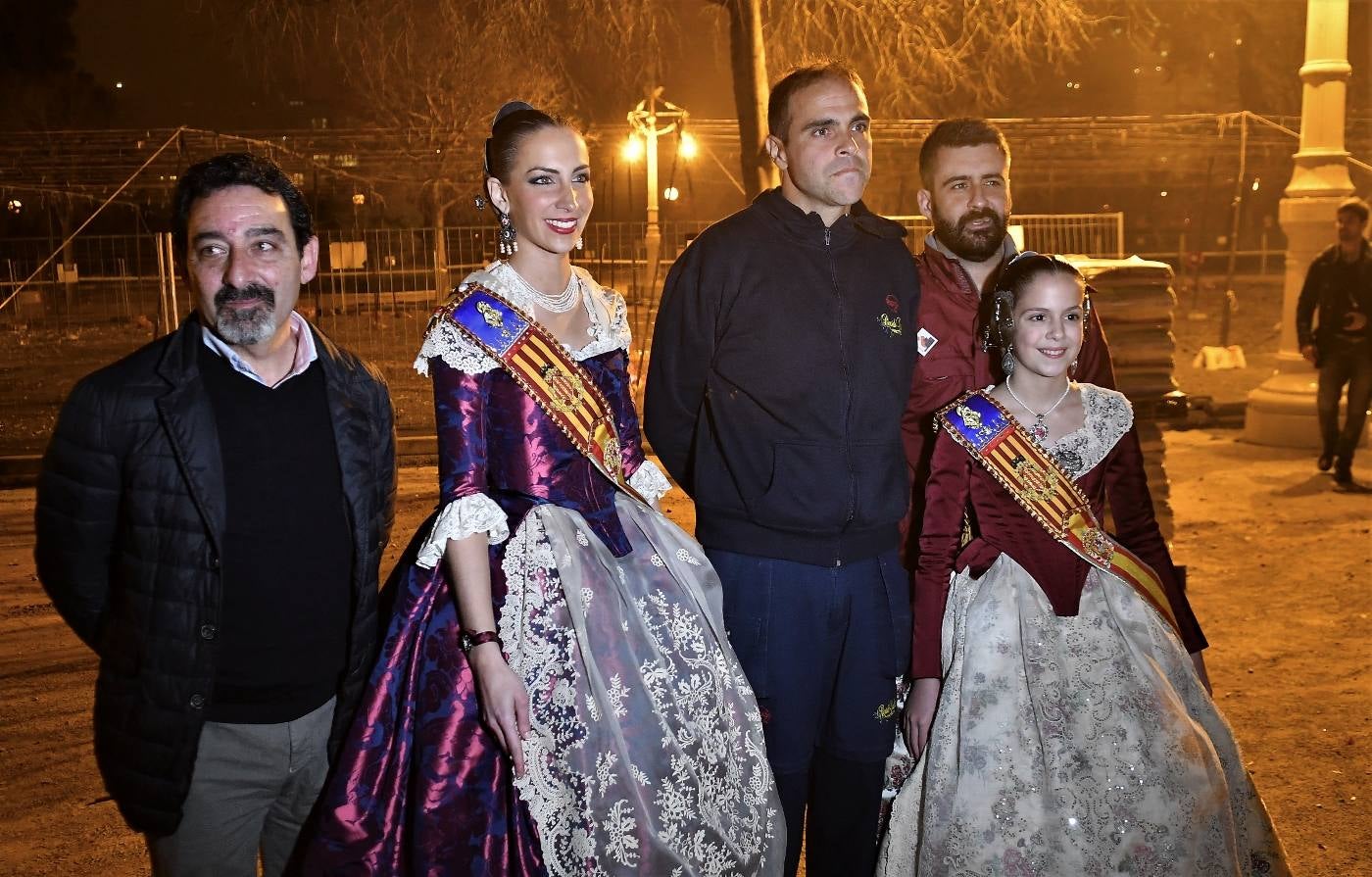 Fotos de la mascletà vertical &#039;Amstel Nit de l&#039;Espolín&#039;