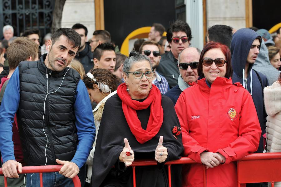 Fotos de Fallas del 28 de febrero, diseñada por un aficionado