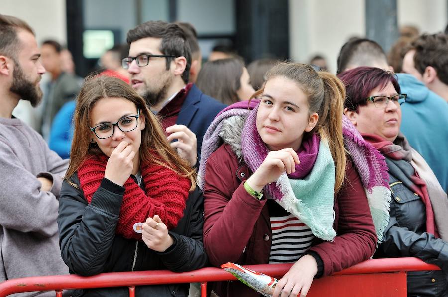 Fotos de Fallas del 28 de febrero, diseñada por un aficionado