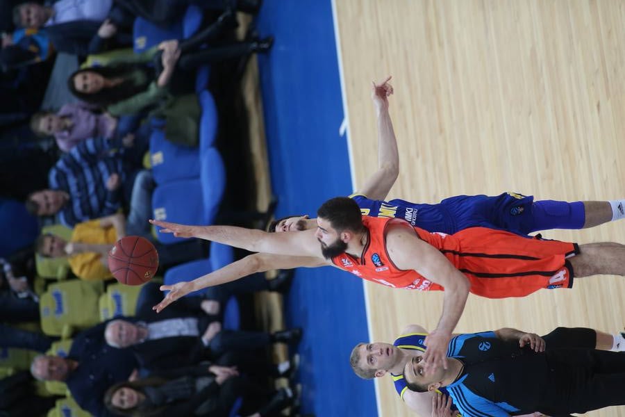 Fotos del partido Khimki-Valencia Basket en la Eurocup