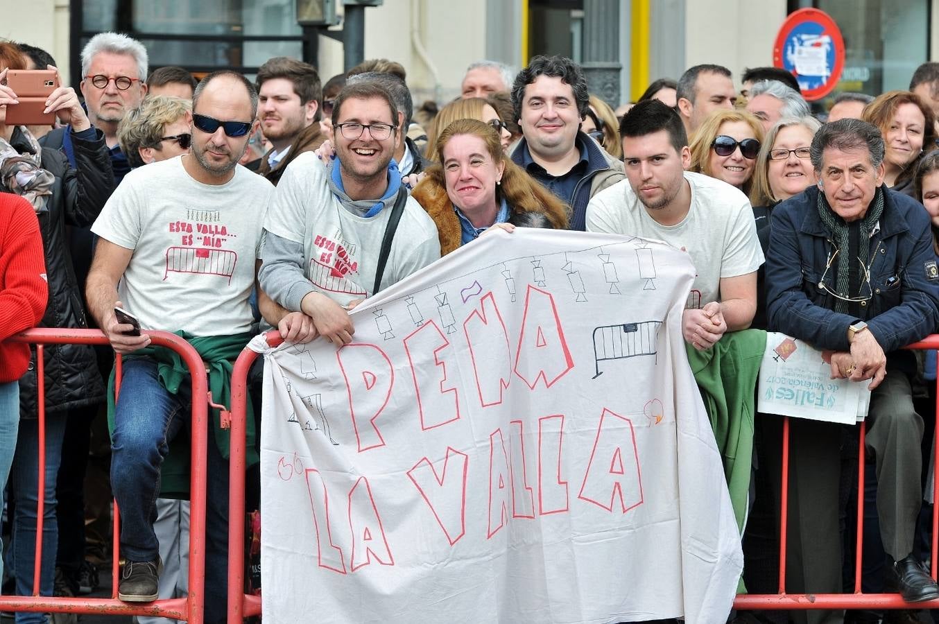 Búscate en las fotos de la tercera mascletà de las Fallas 2017, del 3 de marzo