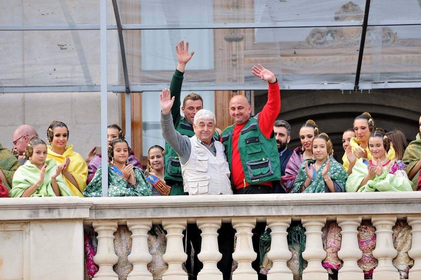 Búscate en las fotos de la tercera mascletà de las Fallas 2017, del 3 de marzo