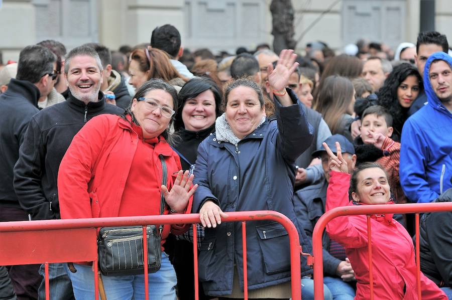 Fotos de la mascletà del 4 de marzo de 2017 a cargo de Pirotecnia Alpujarreña