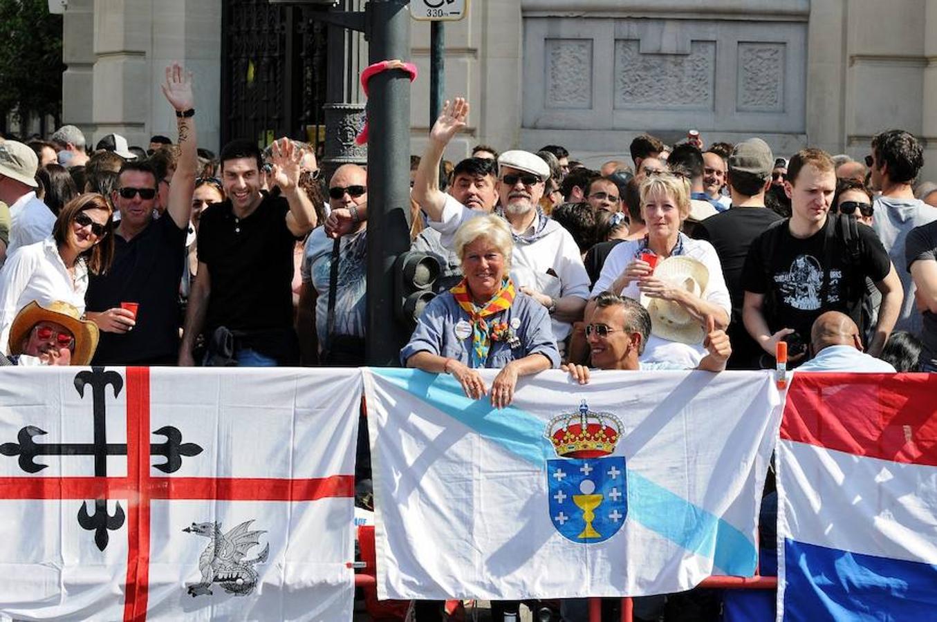 Fotos de la mascletà del sábado 11 de marzo de 2017 de Pirotecnia Tomás de Benicarló. Búscate