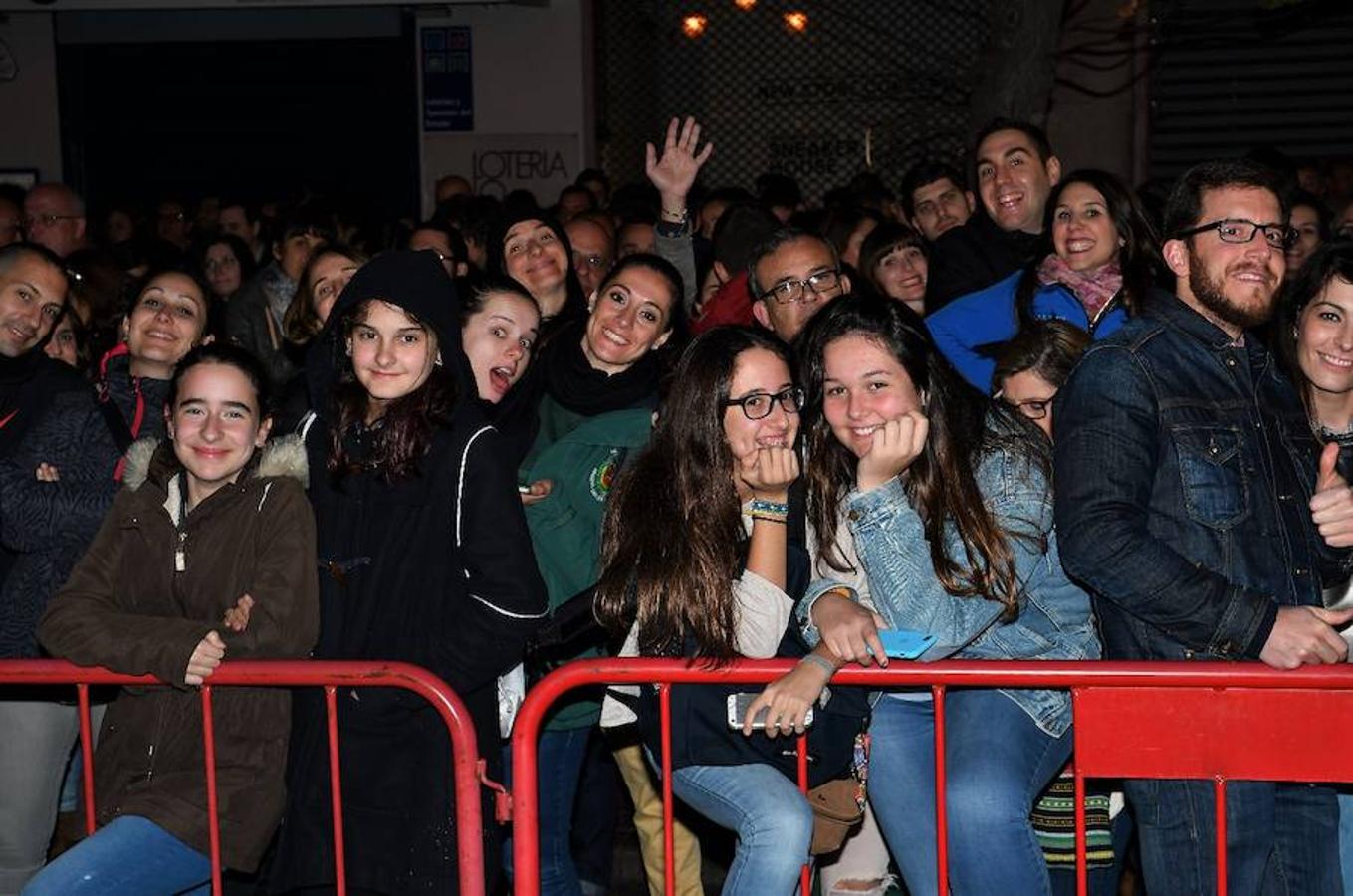 Fotos de la mascletà nocturna del sábado 11 de marzo. Fallas 2017