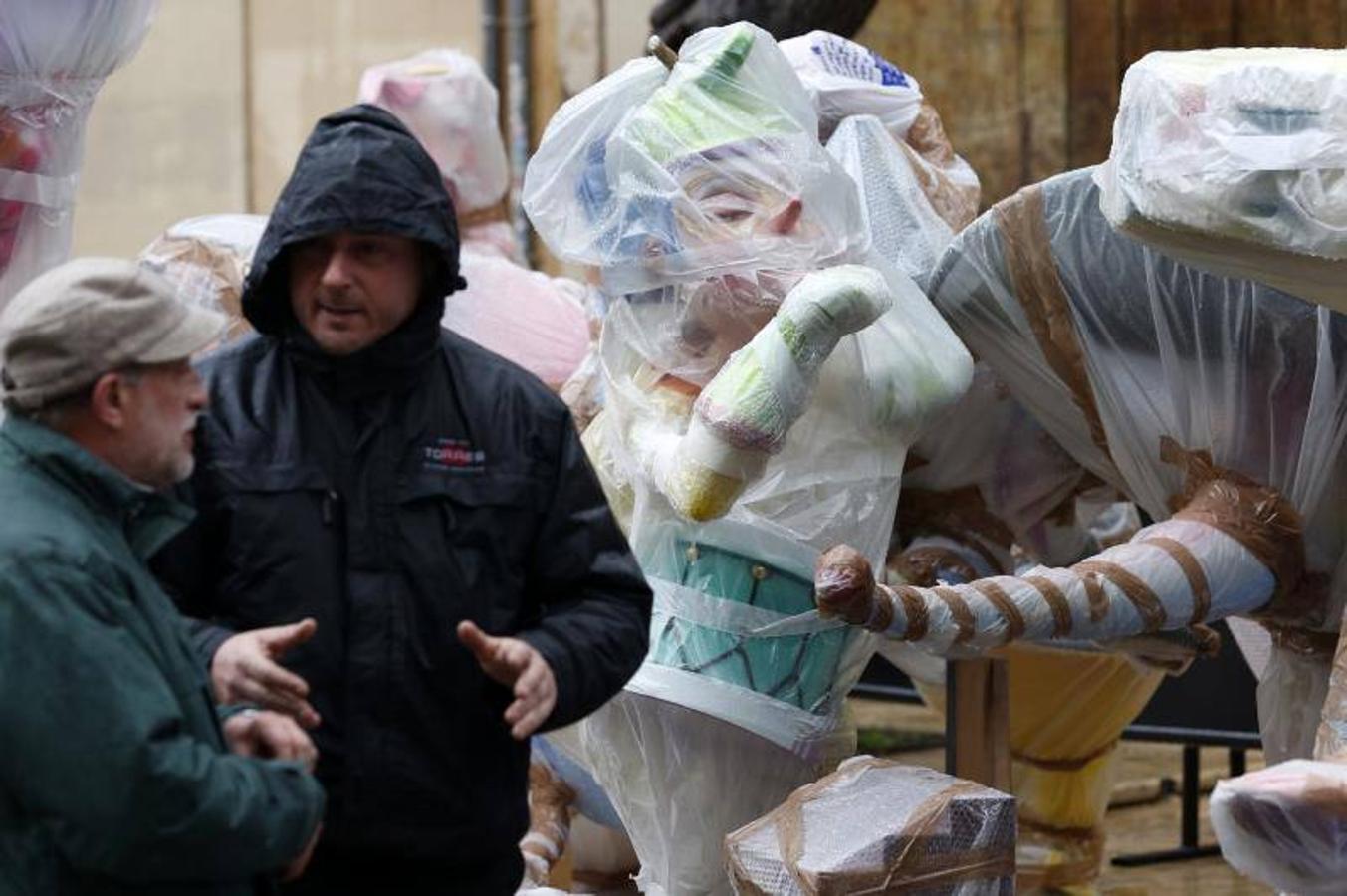 Fotos de los daños de la lluvia y el temporal en las Fallas de Valencia 2017