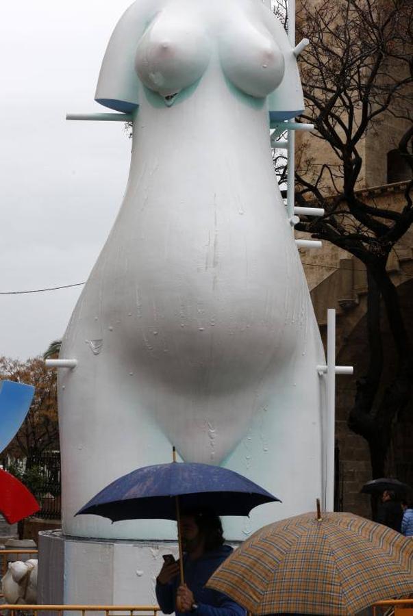 Fotos de los daños de la lluvia y el temporal en las Fallas de Valencia 2017