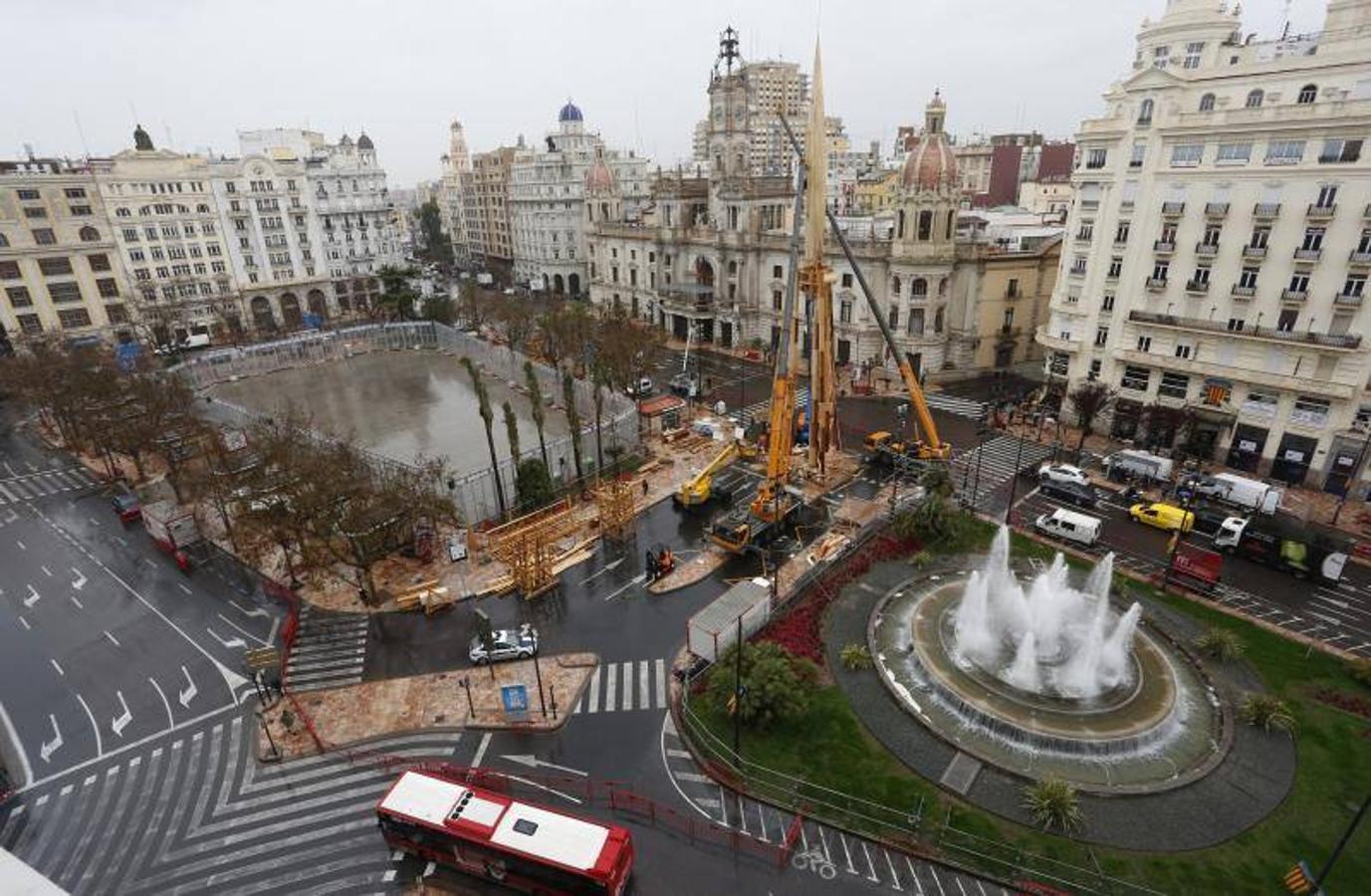 Fotos de los daños de la lluvia y el temporal en las Fallas de Valencia 2017