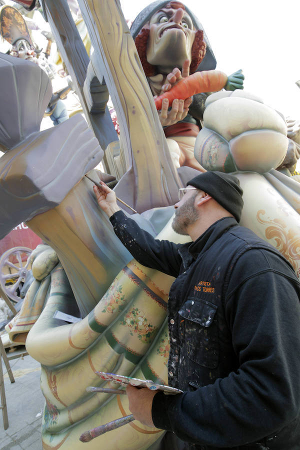 Falla Plaza del Pilar