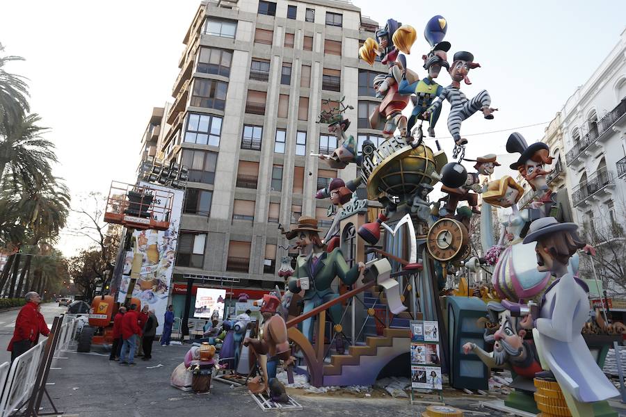 Falla Reino de Valencia - Duque de Calabria