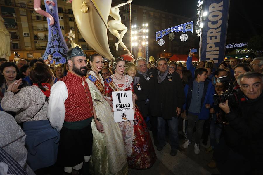 Fotos de la celebración en L&#039;Antiga de Campanar, mejor falla de Especial de 2017