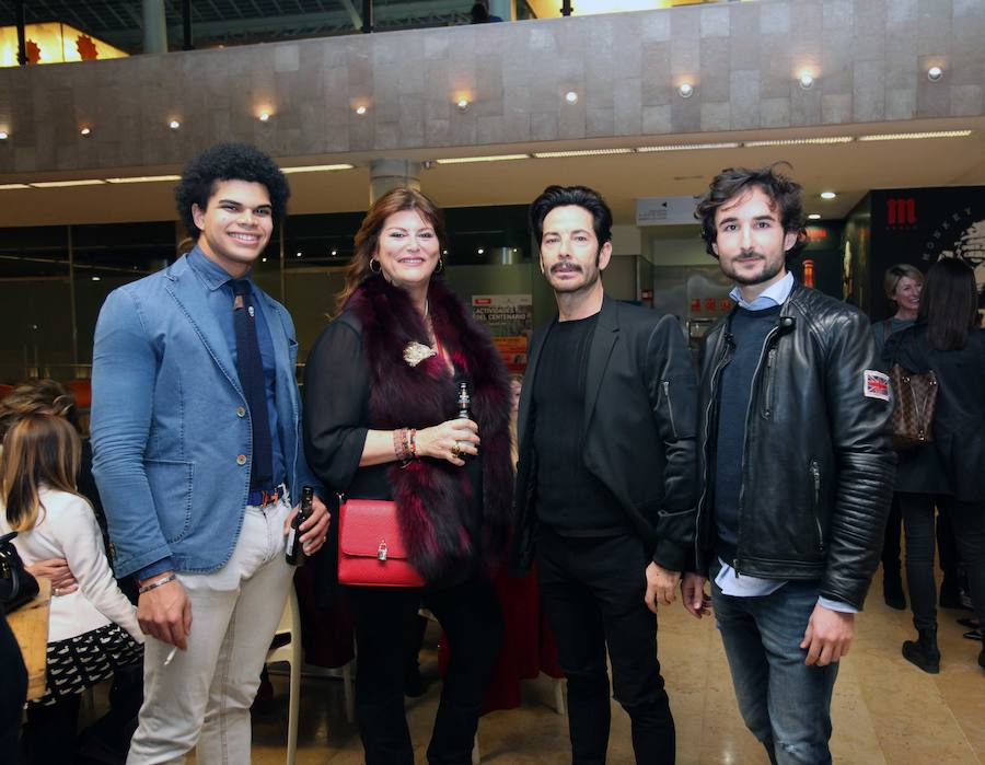 Fotos de la inauguración de la exposición de Josita Boluda