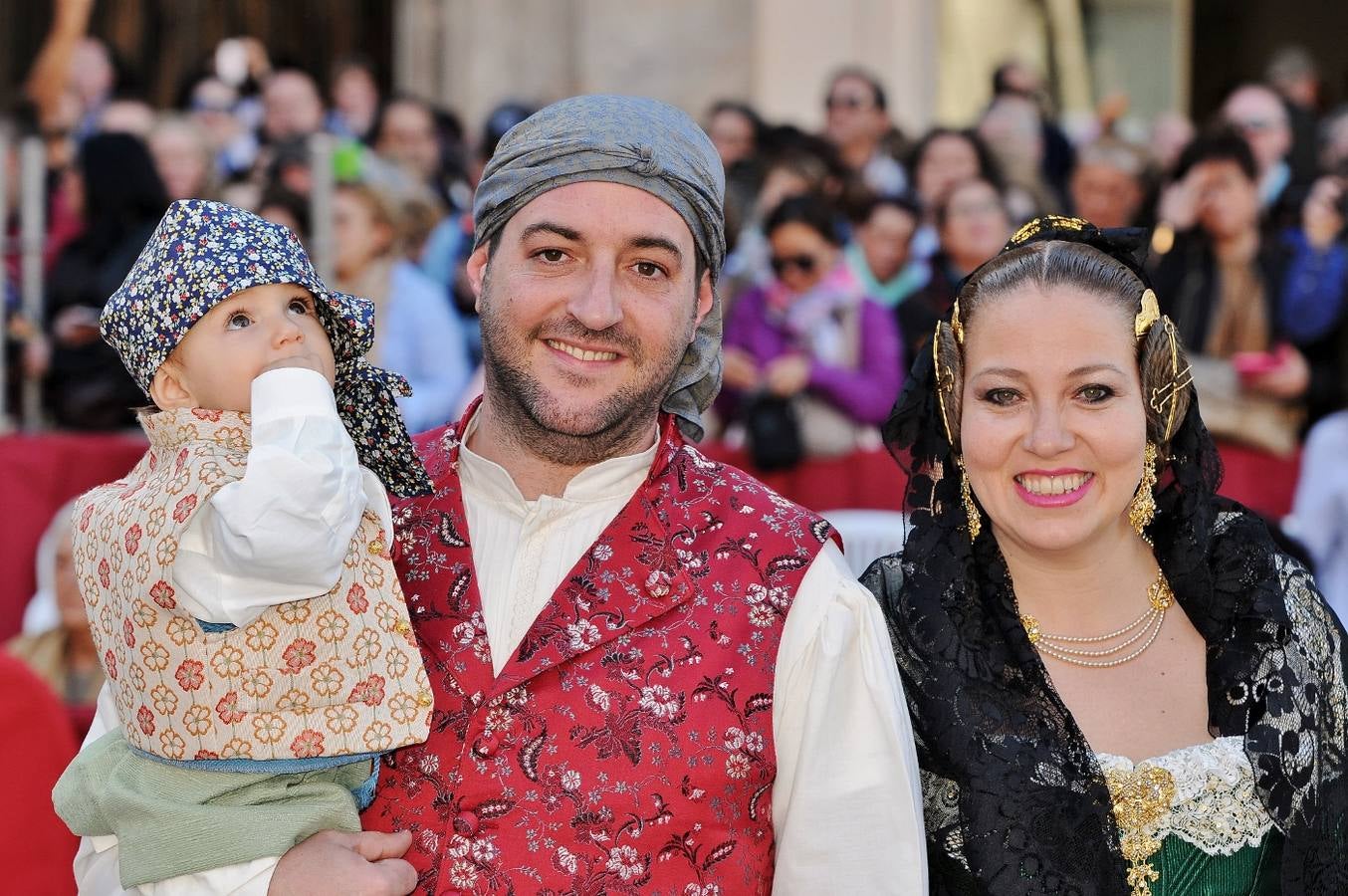 Fotos de la Ofrenda de las Fallas 2017 de hoy viernes (1)