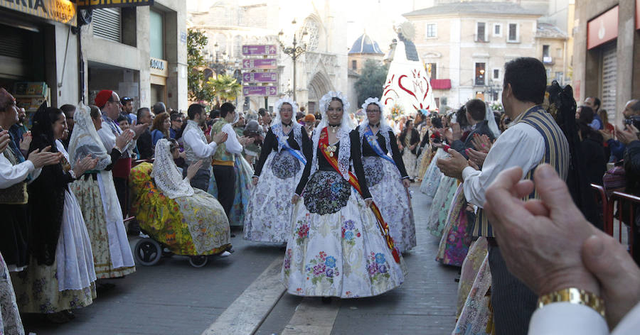 Fotos de la Ofrenda de hoy sábado 18 de marzo (1)