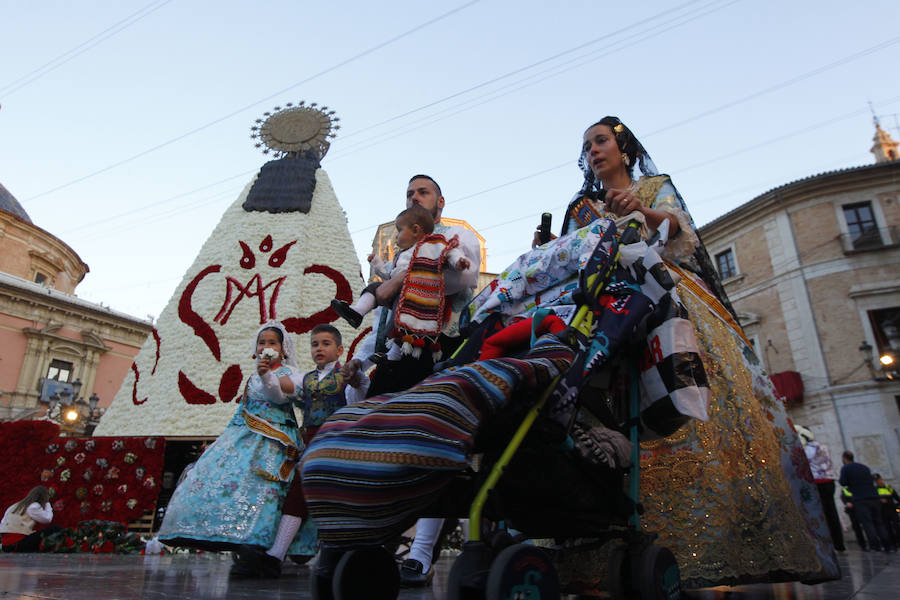 Fotos de la Ofrenda de hoy sábado 18 de marzo (1)