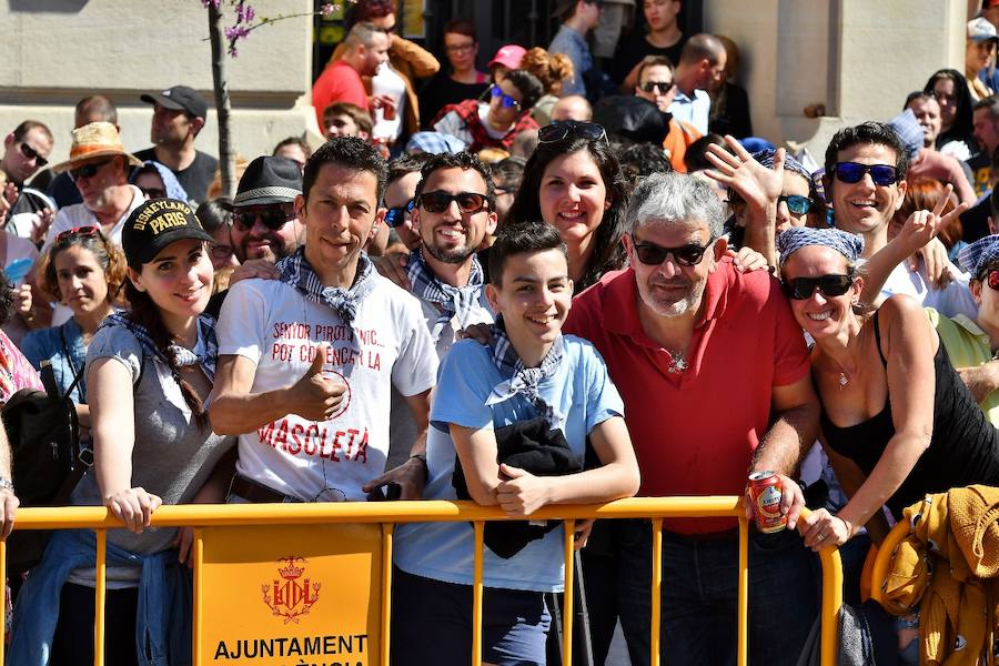 Fotos de la mascletà de hoy 19 de marzo