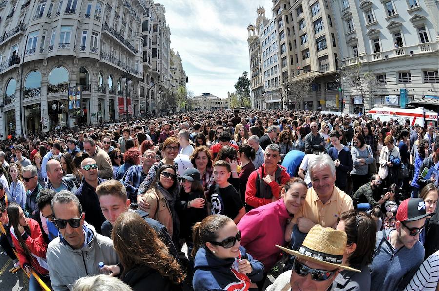 Búscate en la maslcetà del 26 de marzo en Valencia