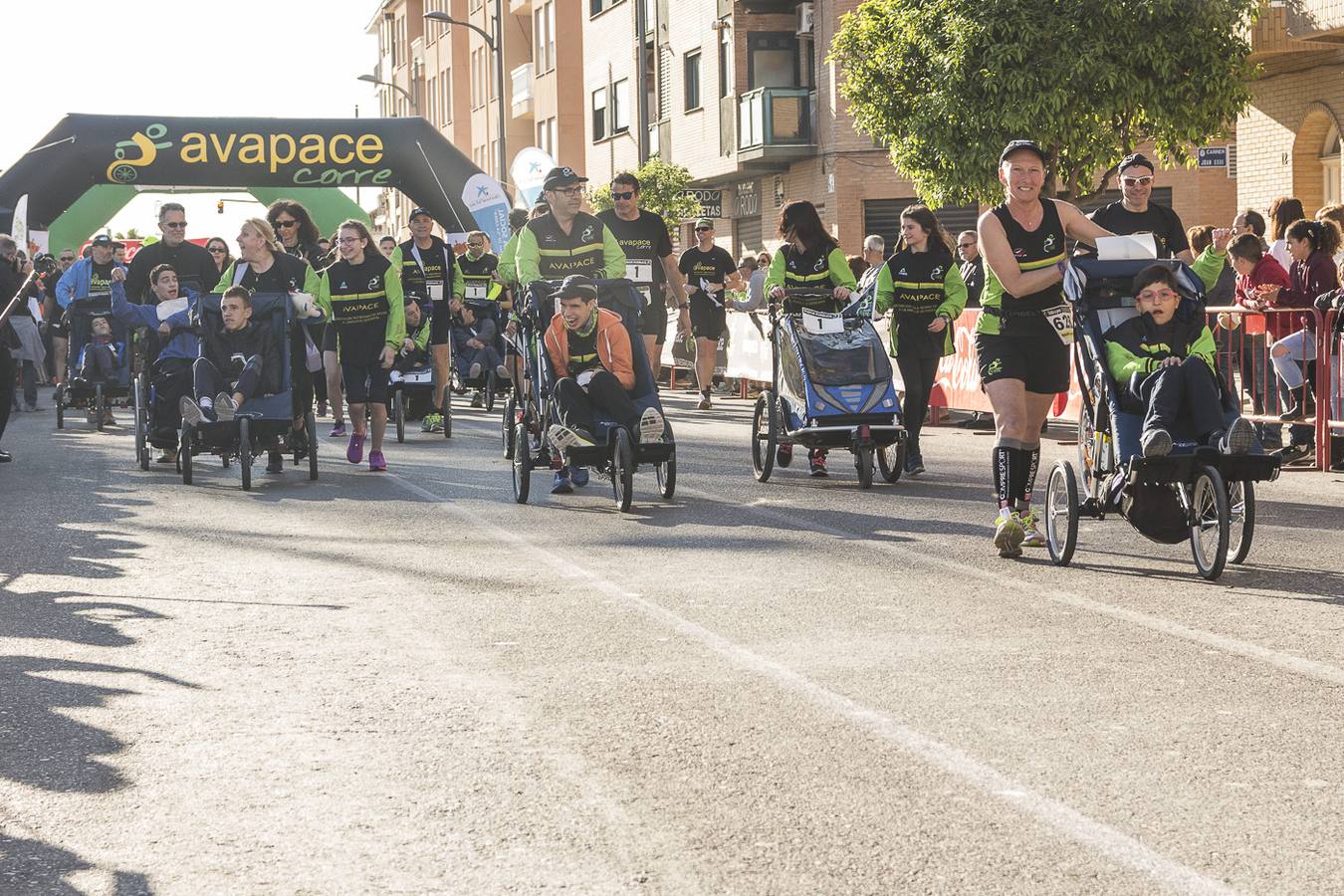 Fotos de la carrera AVAPACE de Valencia
