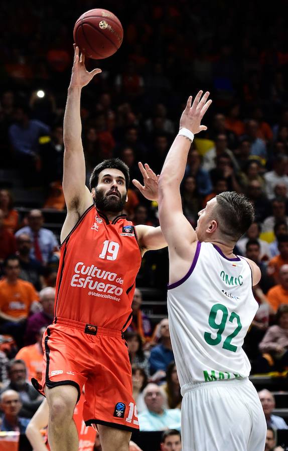 Fotos de la final de la Eurocup entre el Valencia Basket y el Unicaja