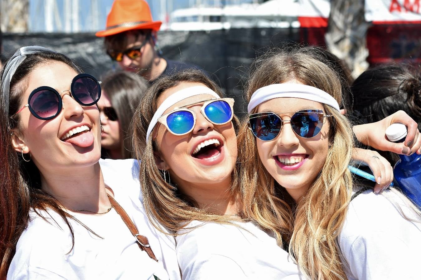 Fotos de las paellas universitarias en Valencia