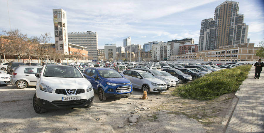 Fotos del parking de Hospital Arnau de Vilanova de Valencia