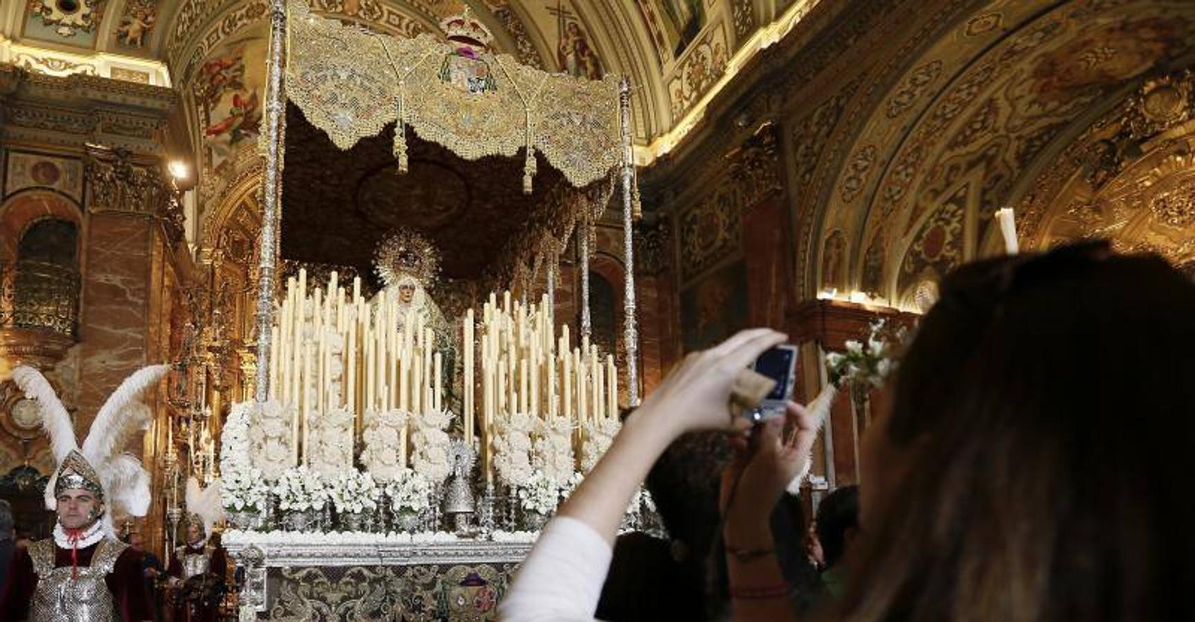 Fotos de la Madrugá de Sevilla en la Semana Santa de 2017