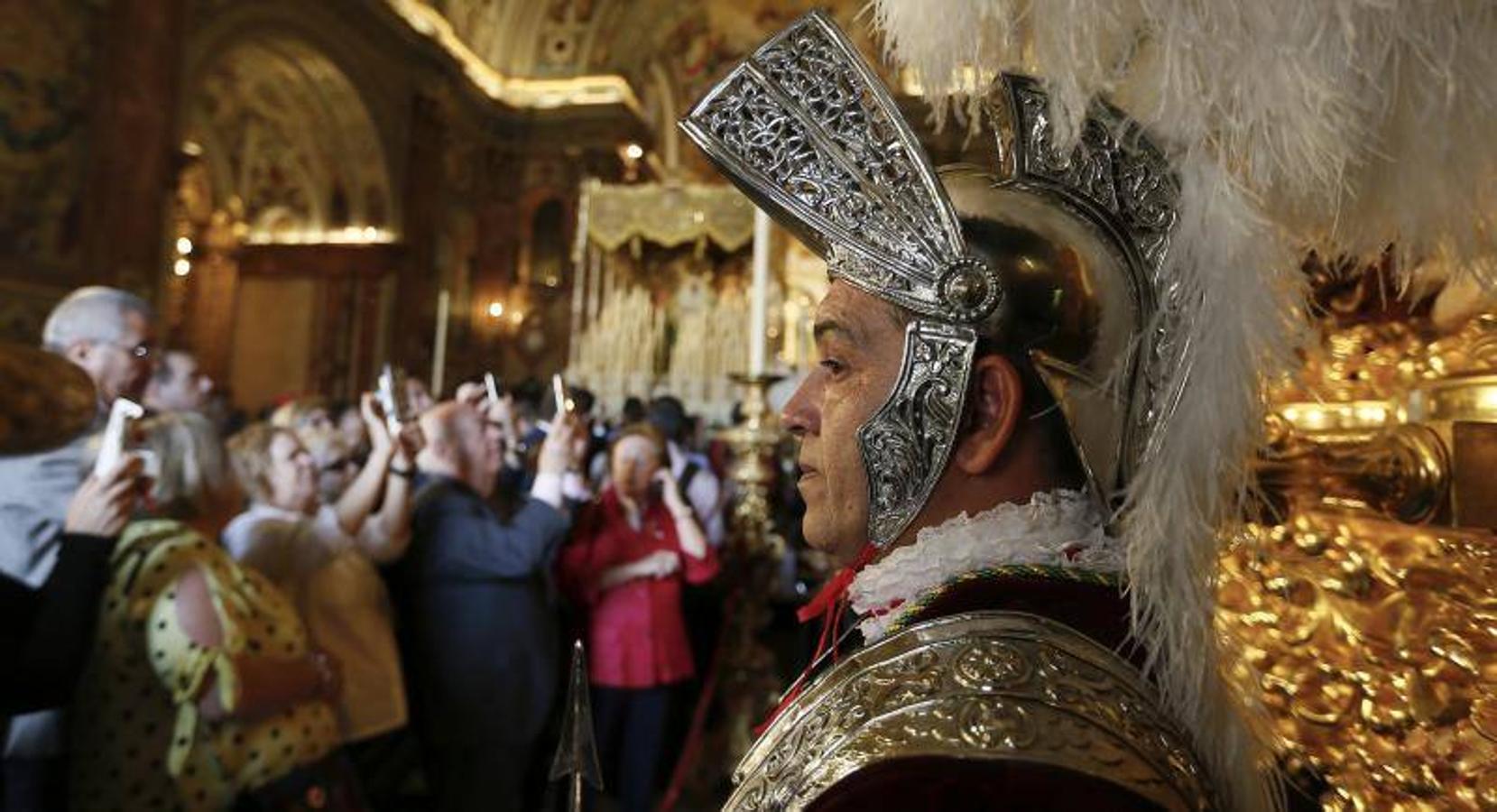 Fotos de la Madrugá de Sevilla en la Semana Santa de 2017