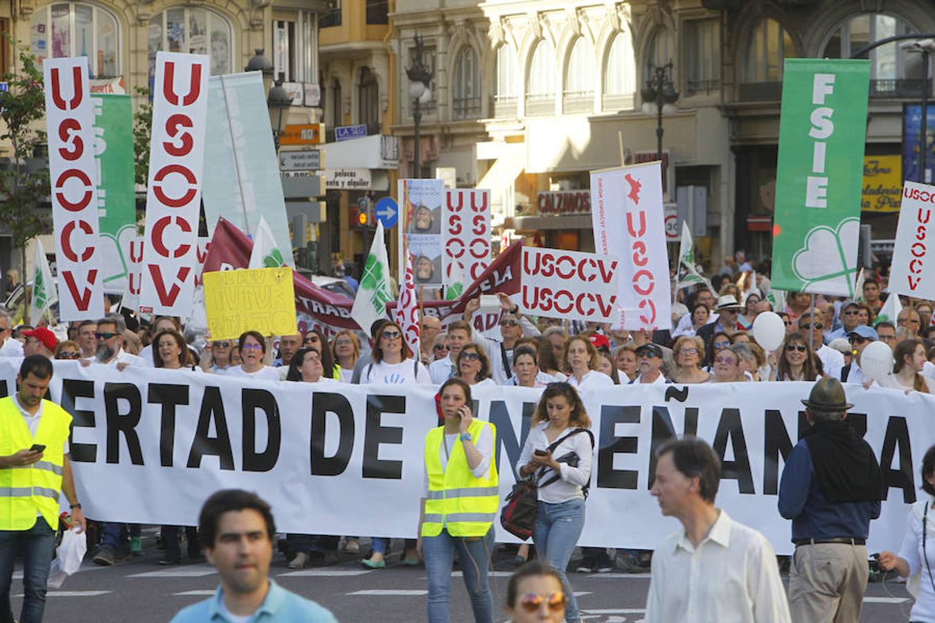 Fotos manifestación por la libertad educativa (I)