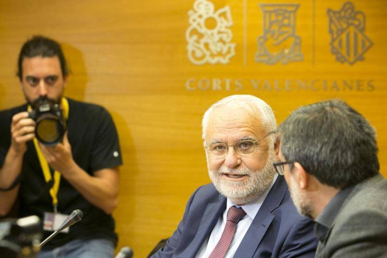 Camps y Cotino, en comisiones de investigación de Les Corts por Ciegsa y Savia