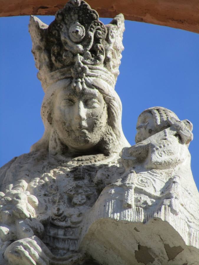 Virgen de los Desamparados en Gregorio Gea