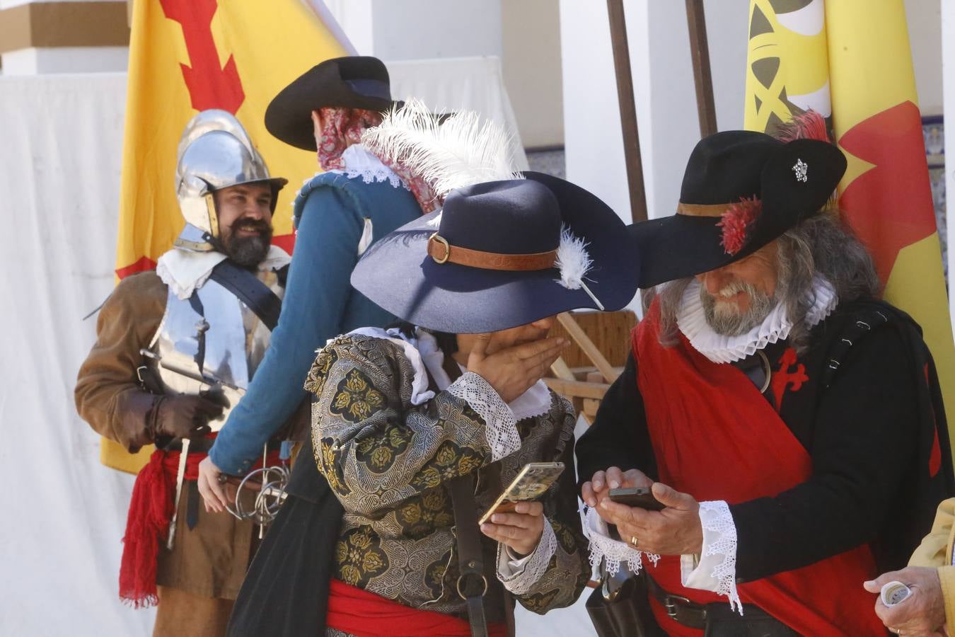 Fotos de la jornada de puertas abiertas del Museo Militar de Valencia