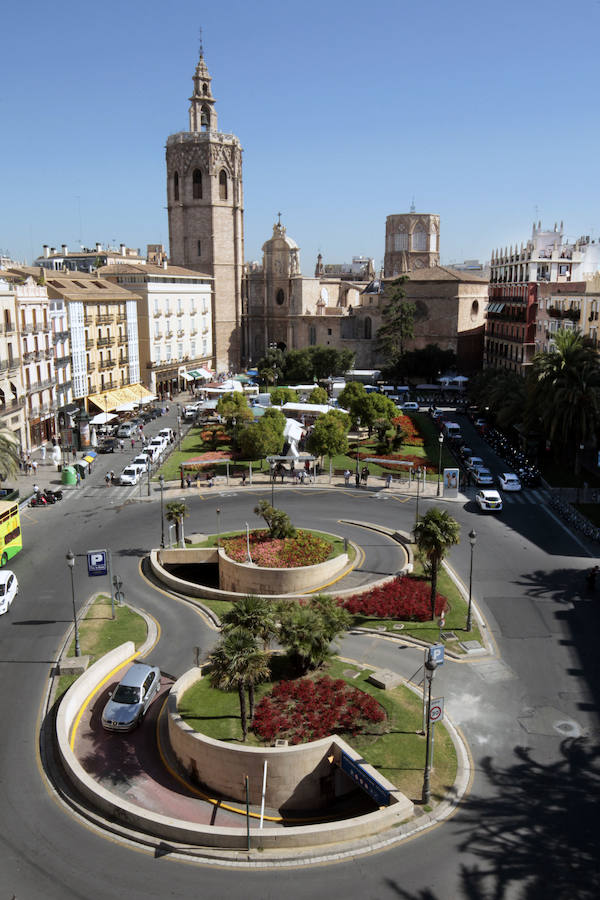 Fotos de la Plaza de la Reina