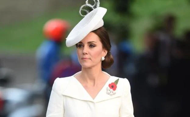 Kate Middleton, con look de Alexander McQueen.