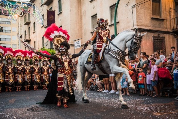 Moros y cristianos en Elche