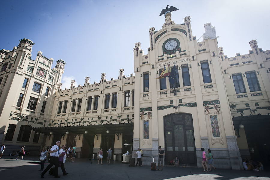 Fotos de la Estación del Norte de Valencia