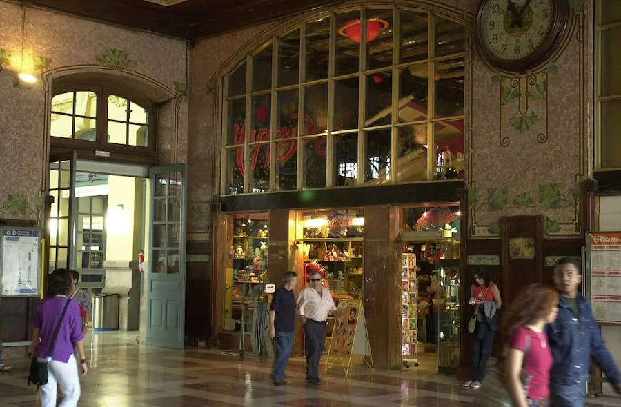 Fotos de la Estación del Norte de Valencia