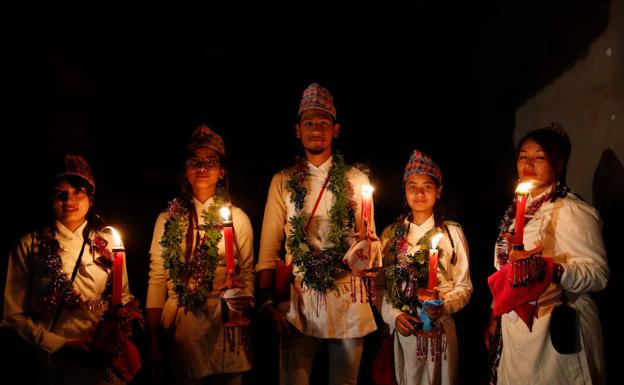 El Festival de las Luces en Nepal, la victoria de Buda frente al demonio Mara