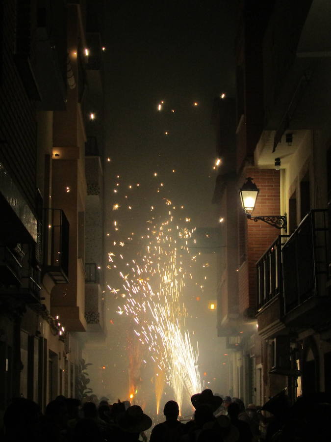 Fotos de la bajada de Sant Roc en Serra