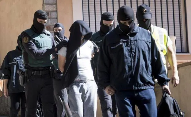 Diez detenidos en territorio valenciano durante el último año y medio