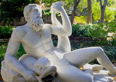 Imagen secundaria 1 - Detalle del Jardín de Monforte.