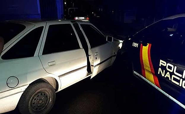 Detenidos dos hombres tras una persecución de más de 60 kilómetros en un vehículo robado