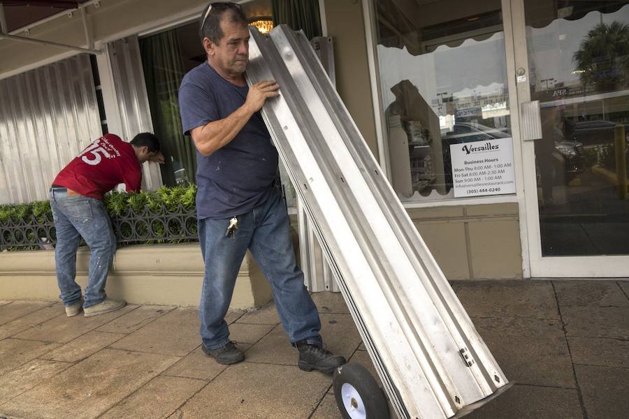 Florida se prepara para la llegada del huracán Irma.