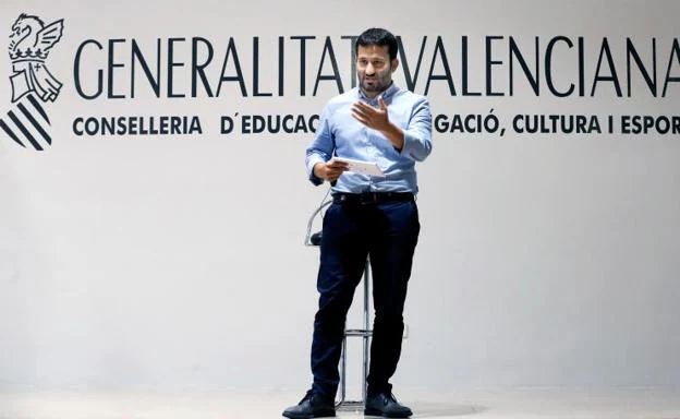 Vicent Marzà, durante la presentación del curso.