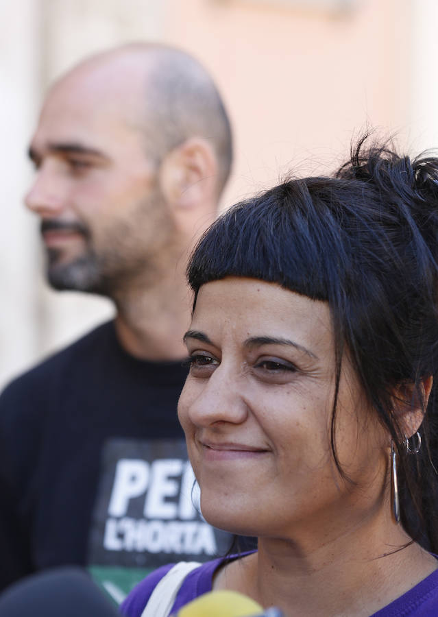 Fotos del acto de la CUP en la Plaza de la Virgen