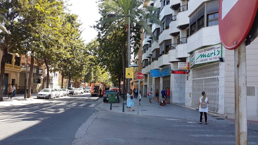 Fotos del incendio de un garaje en Catarroja